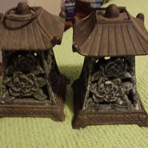 PartyLite Pagoda Lanterns Set of 2. Pagodas are burnished copper, heavy metal.